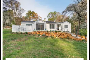 100 Eastwood Lake Rd, Chapel Hill, NC 27514 - Photo 1