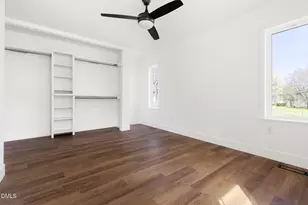 2318 E Main St, Durham, NC 27703 - Photo 9