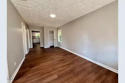 1002 E Harnett Street, Dunn, NC 28334 - Photo 7