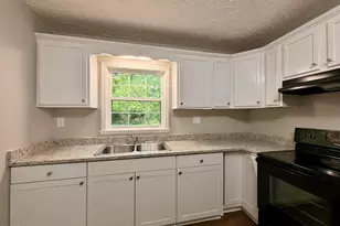 1002 E Harnett St, Dunn, NC 28334 - Photo 21