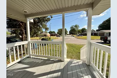 1002 E Harnett Street, Dunn, NC 28334 - Photo 5