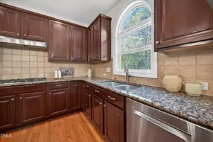 110 Vintage Hill Cir, Apex, NC 27539 - Photo 13