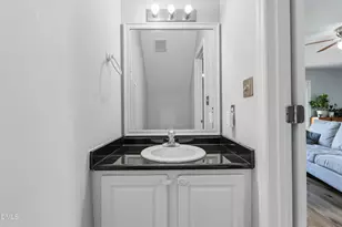 4729 Windbreak Ln, Raleigh, NC 27616 - Photo 11