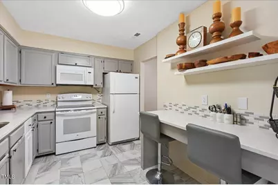 250 S Estes Drive #Apt 115, Chapel Hill, NC 27514 - Photo 5