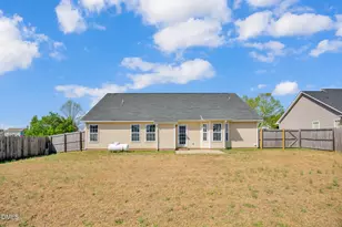 1961 Yellowbrick Rd, Fayetteville, NC 28314 - Photo 27