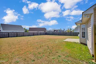 1961 Yellowbrick Rd, Fayetteville, NC 28314 - Photo 29