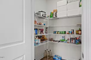 97 Long Mdw Ln, Fuquay Varina, NC 27526 - Photo 17