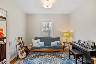 203 Cobblestone Dr, Chapel Hill, NC 27516 - Photo 17