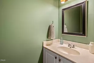 203 Cobblestone Dr, Chapel Hill, NC 27516 - Photo 31