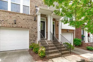 1014 Summerhouse Rd, Cary, NC 27519 - Photo 3