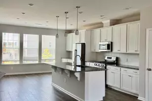 1013 Commack Dr, Durham, NC 27703 - Photo 7