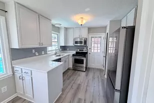 1000 Brookgreen Dr, Cary, NC 27511 - Photo 5
