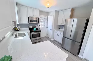 1000 Brookgreen Dr, Cary, NC 27511 - Photo 3