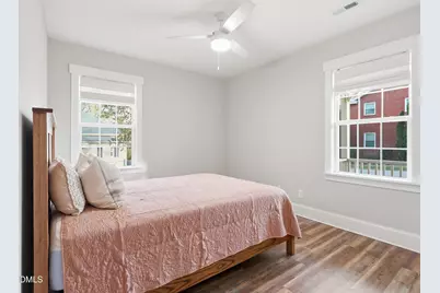 129 E Chestnut Avenue, Wake Forest, NC 27587 - Photo 25