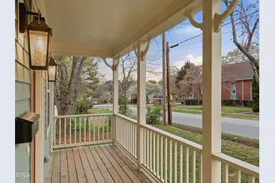 129 E Chestnut Avenue, Wake Forest, NC 27587 - Photo 3