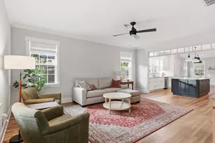 129 E Chestnut Ave, Wake Forest, NC 27587 - Photo 1