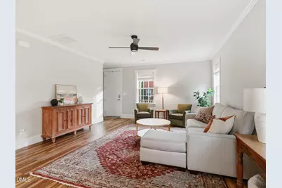 129 E Chestnut Avenue, Wake Forest, NC 27587 - Photo 5