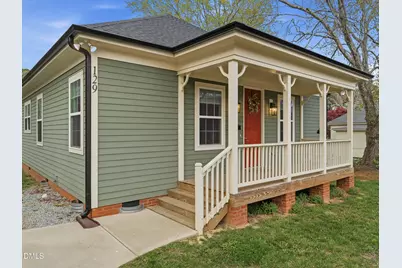 129 E Chestnut Avenue, Wake Forest, NC 27587 - Photo 3