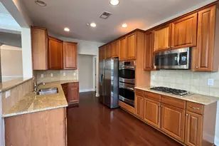 9221 Calabria Dr, Raleigh, NC 27617 - Photo 15