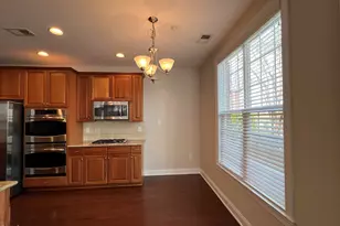 9221 Calabria Dr, Raleigh, NC 27617 - Photo 11