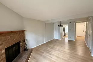 7721 Kingsberry Ct, Raleigh, NC 27615 - Photo 9