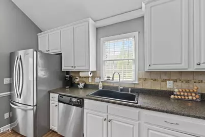 3004 Cedar Crest Court, Graham, NC 27253 - Photo 9