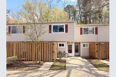 220 Elizabeth Street #Apt A15, Chapel Hill, NC 27514 - Photo 1