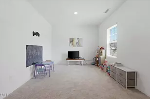 745 Mirror Pond Dr, Zebulon, NC 27597 - Photo 19