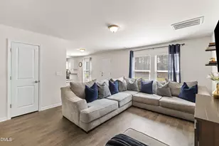 507 E Waycliff Rd, Henderson, NC 27537 - Photo 7