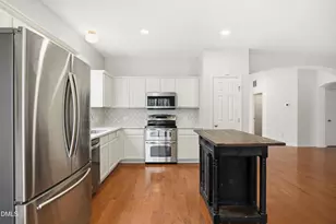 2138 Gillwell Ln, Fuquay Varina, NC 27526 - Photo 9