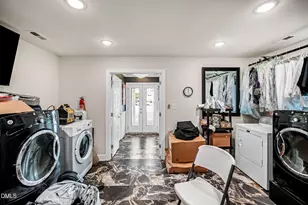 309 W Divine St, Dunn, NC 28334 - Photo 81