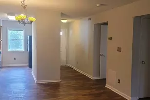 131 Kingsbury Dr, Chapel Hill, NC 27514 - Photo 3