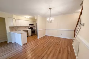 320 Summerwalk Cir, Chapel Hill, NC 27517 - Photo 7