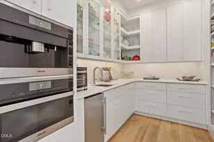 503 Oakland Dr, Raleigh, NC 27609 - Photo 17