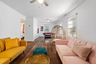 318 E Millbrook Rd, Raleigh, NC 27609 - Photo 27