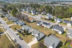 7121 Missionary Ridge Dr, Raleigh, NC 27610 - Photo 35