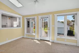 720 Roxboro St, Haw River, NC 27258 - Photo 11