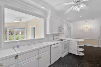 720 Roxboro Street, Haw River, NC 27258 - Photo 17