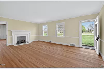 720 Roxboro Street, Haw River, NC 27258 - Photo 5