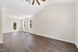 137 Seaman St, Oxford, NC 27565 - Photo 3