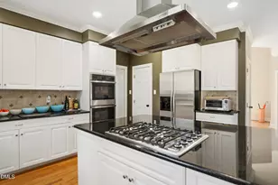 112 Millbrae Ln, Chapel Hill, NC 27514 - Photo 15