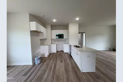 253 Jacobs Ridge Drive, Four Oaks, NC 27524 - Photo 5