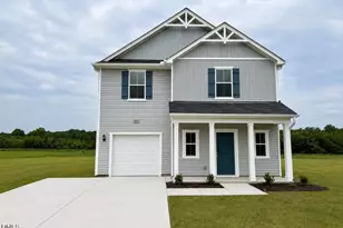 201 Hallwood Dr, Pikeville, NC 27863 - Photo 1