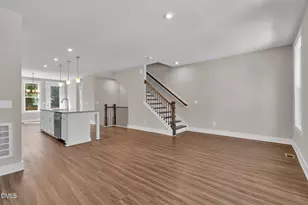 1110 Blackthorn Ln, Durham, NC 27703 - Photo 13