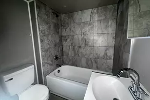 300 S Gardner Ave, Kenly, NC 27542 - Photo 7