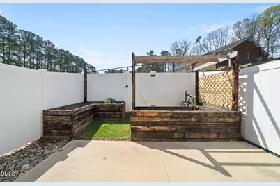 5611 Johnson Woods Court, Raleigh, NC 27609 - Photo 31