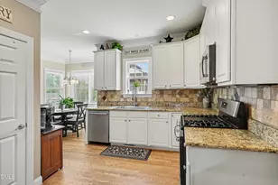 3412 Arnhem Ct, Fuquay Varina, NC 27526 - Photo 9