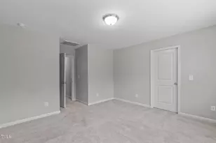 105 Bridge St, Fuquay Varina, NC 27526 - Photo 23