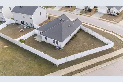 1080 Avondale Drive, Clayton, NC 27520 - Photo 3