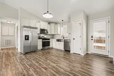 5787 Nc-242, Dunn, NC 28334 - Photo 9